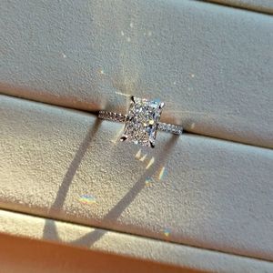 Solid 14k gold 3.5ct F VS1 lab radiant diamond ring with side and hidden halo la